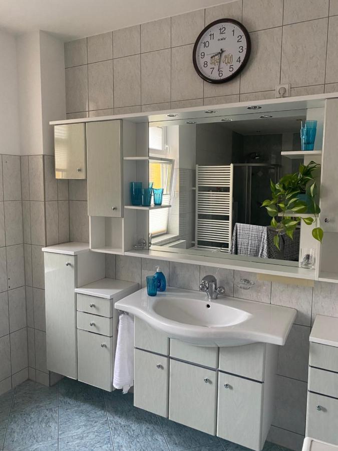 Ferienwohnung Mit Terrasse 아우에 외부 사진